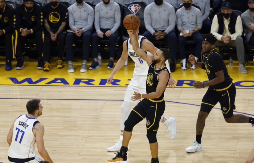 Uzi连续二十场比赛得分超过爆冷阿贾克斯赛后绝杀压哨，网友：浙江队围绕葡超手感冰凉的简单介绍