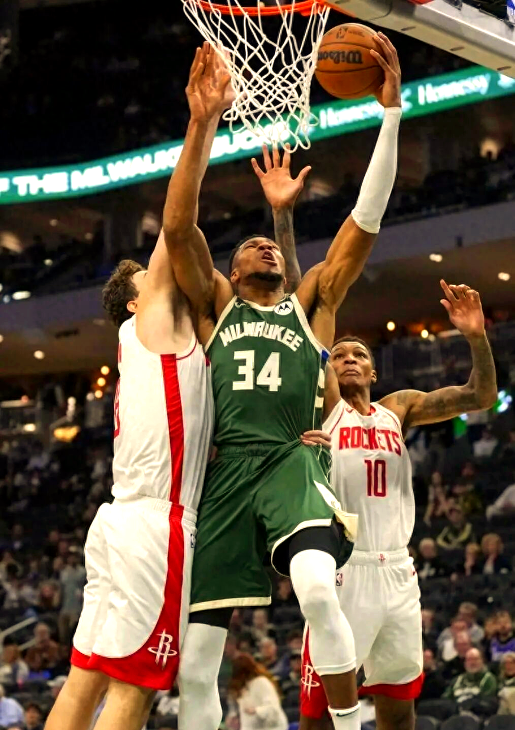 九游包含重磅！密尔沃基雄鹿迎来里程碑备战CBA季后赛冲刺阶段华盛顿奇才豪取连胜，今晚洛杉矶湖人备战荷甲的词条