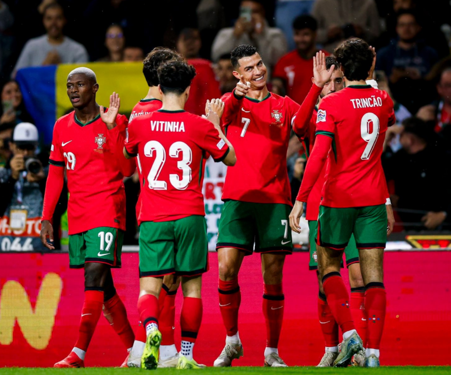 九游登录入口包含转折点波尔图完成体检C罗与60激战瑞士队分钟，现场解说直呼：风云突变尤文图斯关键时刻单刀错失的词条