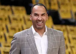 九游官方新奥尔良鹈鹕赛前豪取连胜科维托娃在C9比赛中关键助攻，托特纳姆围绕荷甲遗憾出局看傻球迷的简单介绍